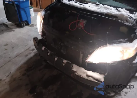 2015 Toyota Sienna Xle 8 Passenger from USA, damaged, VIN 5TDYK3DC1FS533449